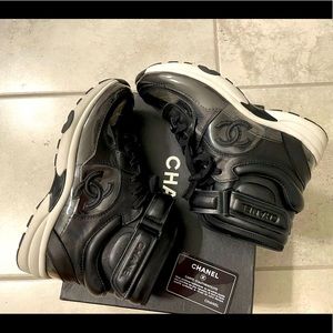 Clear and black designer fashion high tops. Size 8